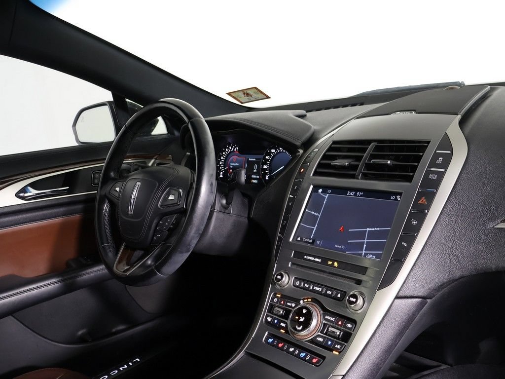 Used 2017 Lincoln MKZ Reserve w/ Technology Package AWD/4WD image 29