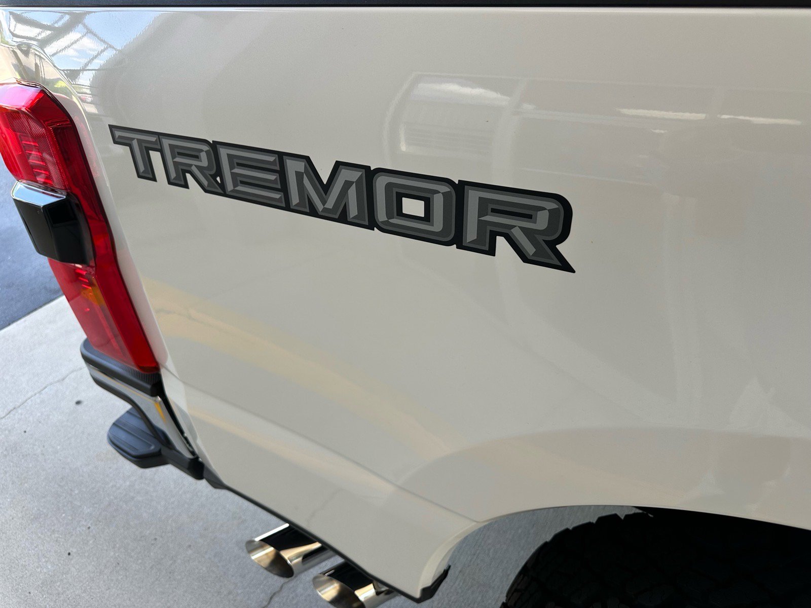 New 2026 Ford F350 King Ranch AWD/4WD image 12