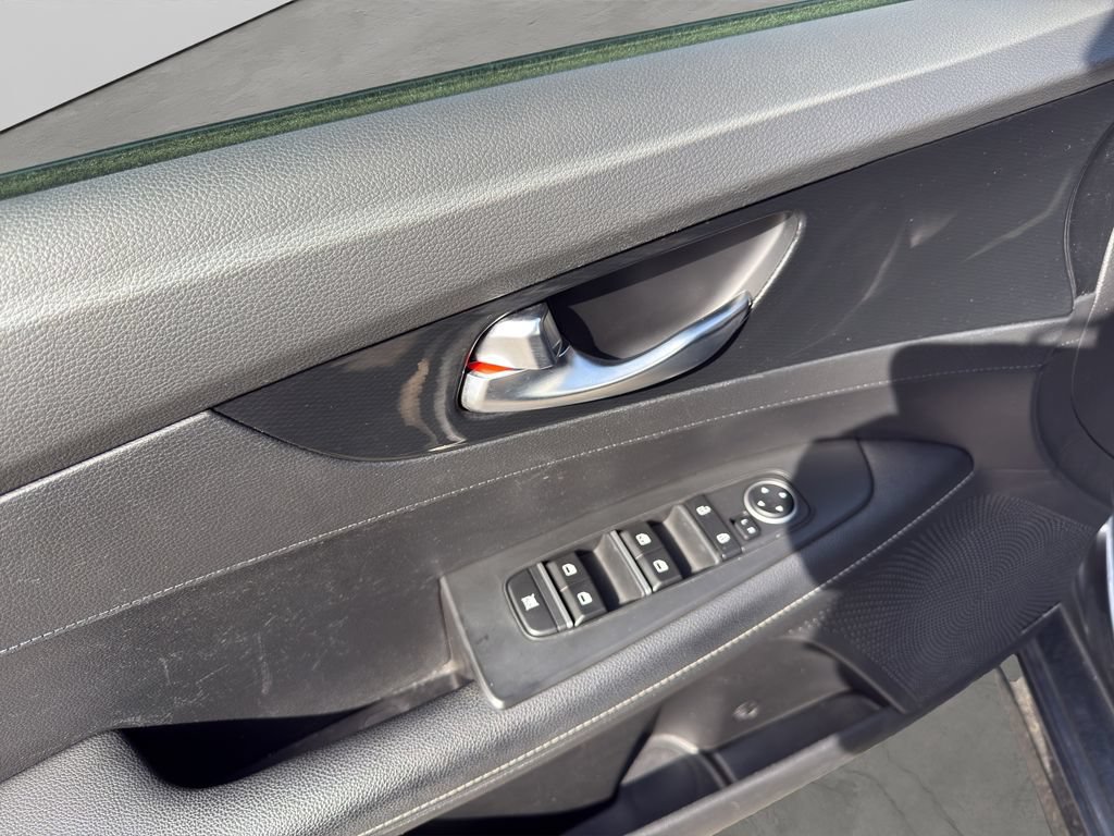 Used 2023 Kia Forte GT-Line w/ GT-Line Premium Package FWD image 26