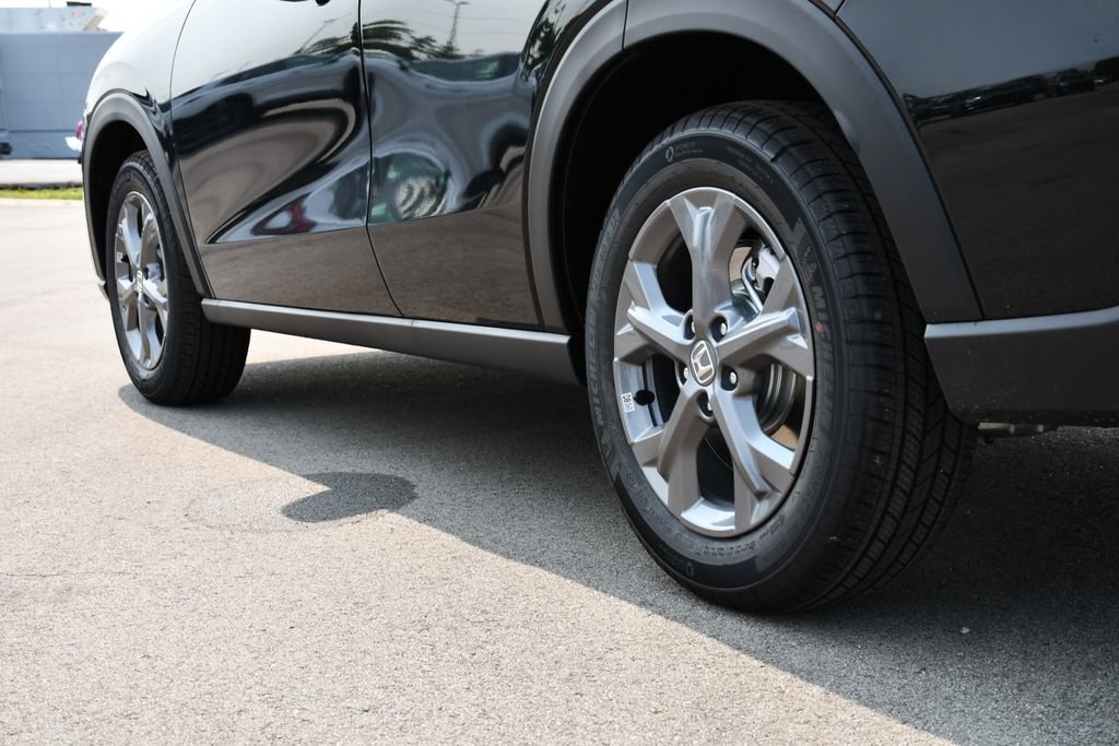 New 2027 Honda HR-V LX image 9