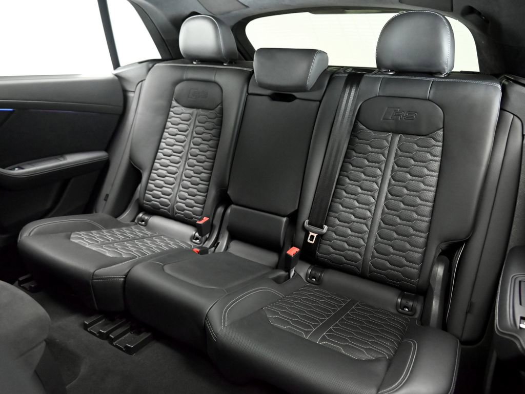 Used 2024 Audi RS Q8 image 8