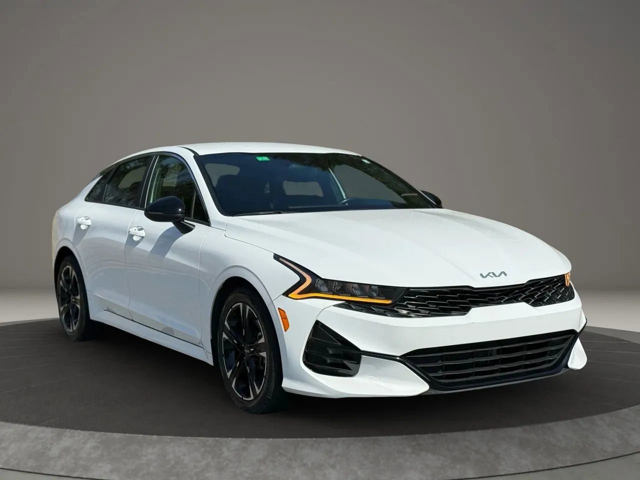 Used 2022 Kia K5 GT-Line FWD image 3