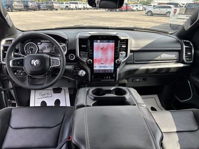 Used 2025 RAM 1500 Laramie image 14