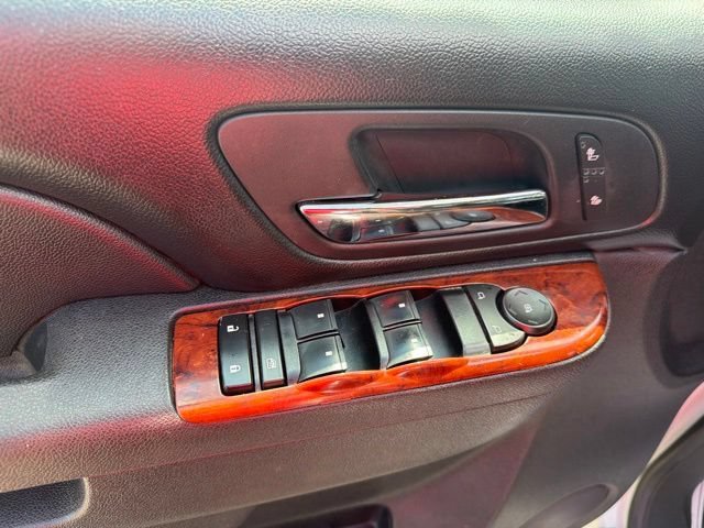 Used 2012 GMC Yukon XL SLT AWD/4WD image 13