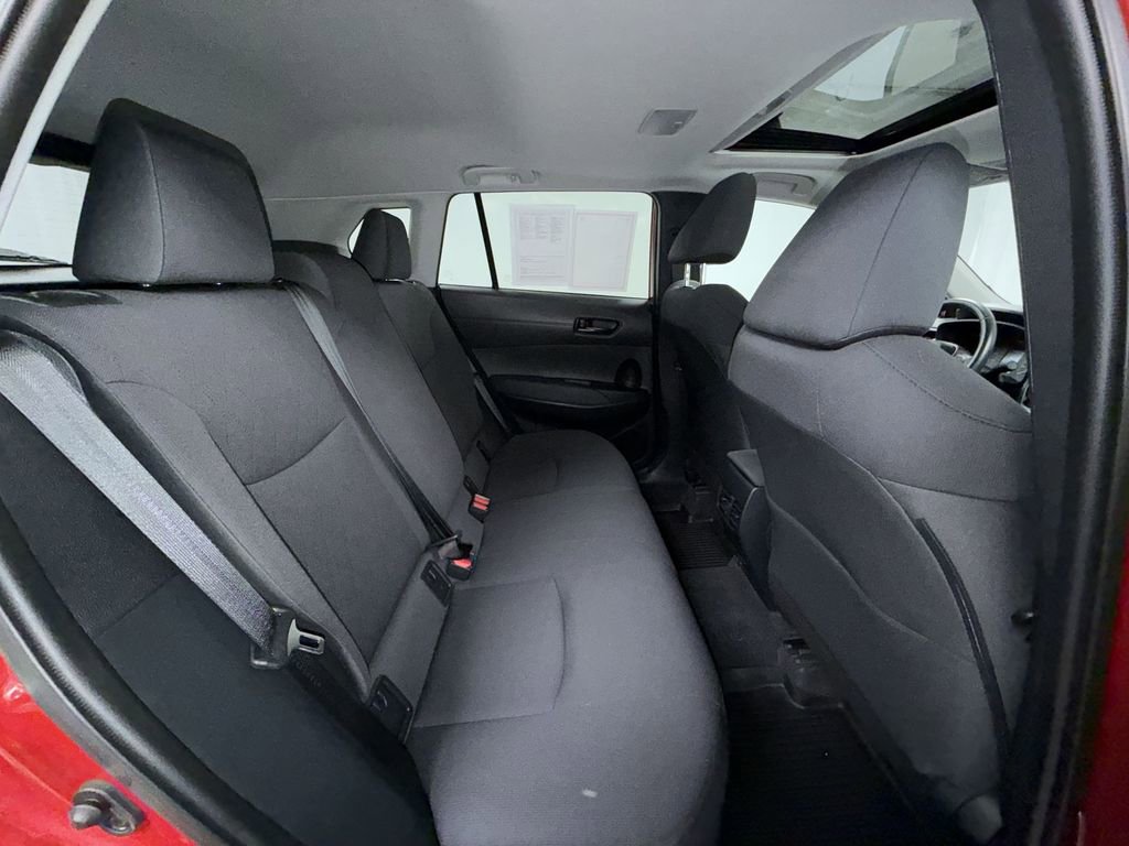 Certified 2023 Toyota Corolla Cross LE w/ Moonroof Package AWD/4WD image 18