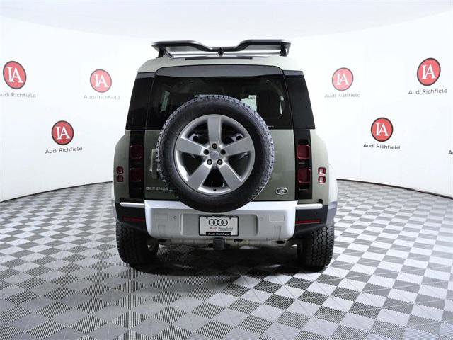 Used 2022 Land Rover Defender 110 SE image 7