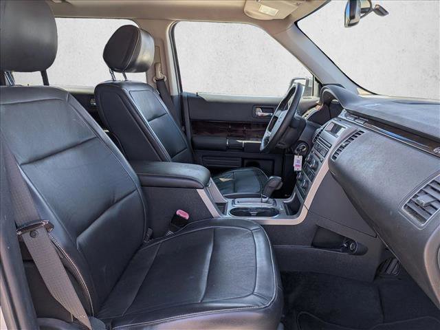 Used 2011 Ford Flex SEL w/ Rapid Spec Order Code FWD image 23