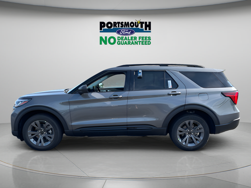 New 2026 Ford Explorer Active w/ Active Comfort Package AWD/4WD image 2