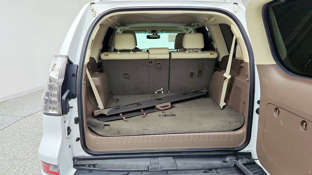 Used 2019 Lexus GX 460 Luxury AWD/4WD image 23