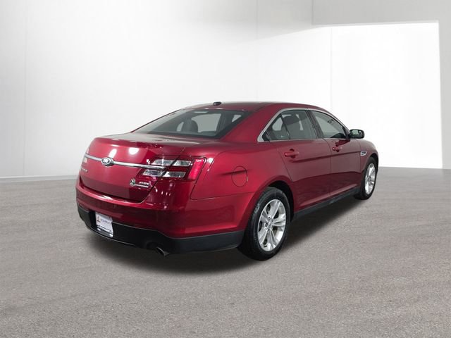 Used 2017 Ford Taurus SEL FWD image 12