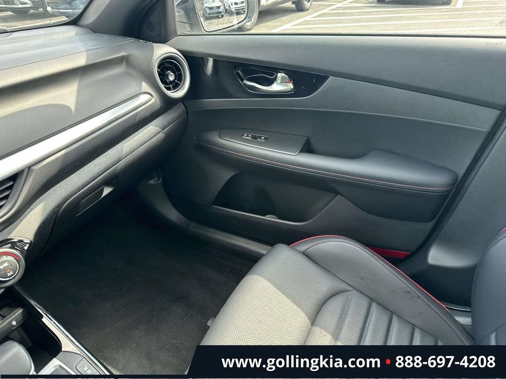 Certified 2023 Kia Forte GT w/ GT2 Package FWD image 32