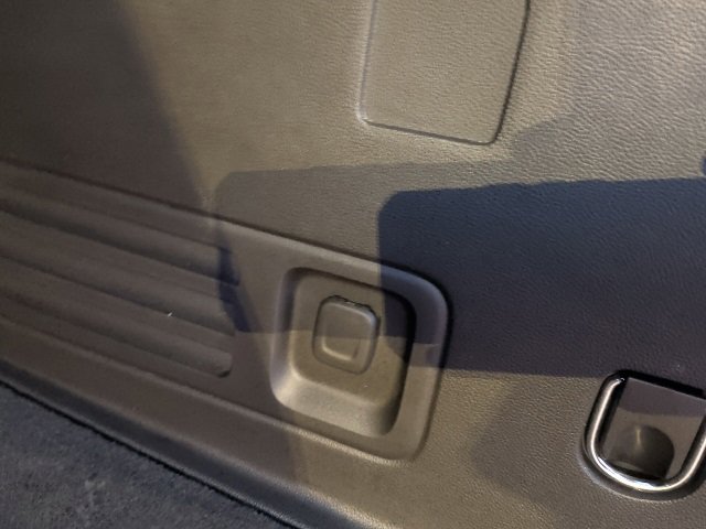 Certified 2023 Chevrolet Traverse LT image 12