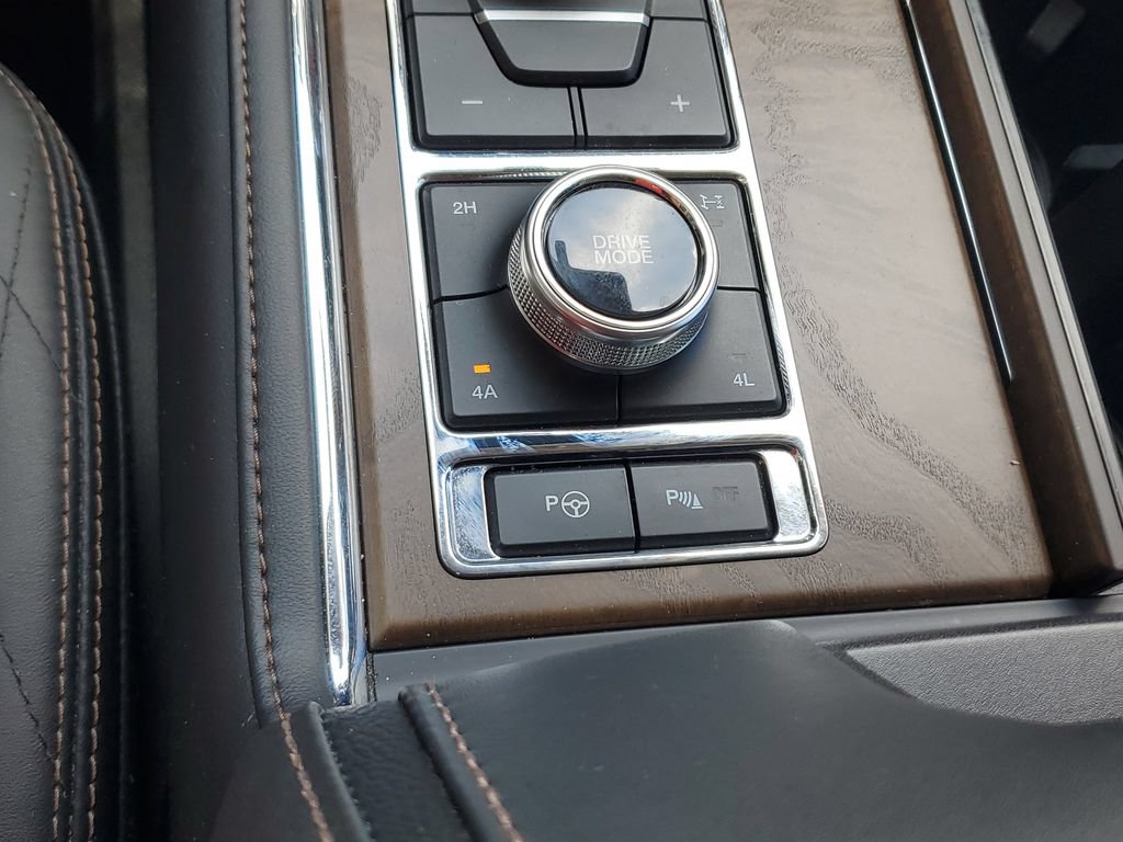 Used 2019 Ford Expedition Platinum AWD/4WD image 31