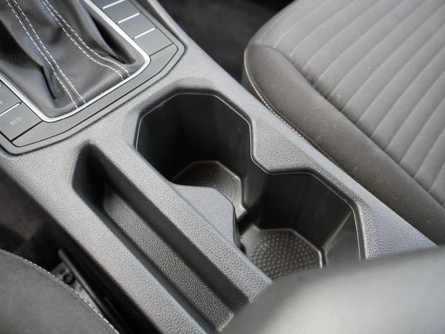 Certified 2024 Volkswagen Jetta S image 34