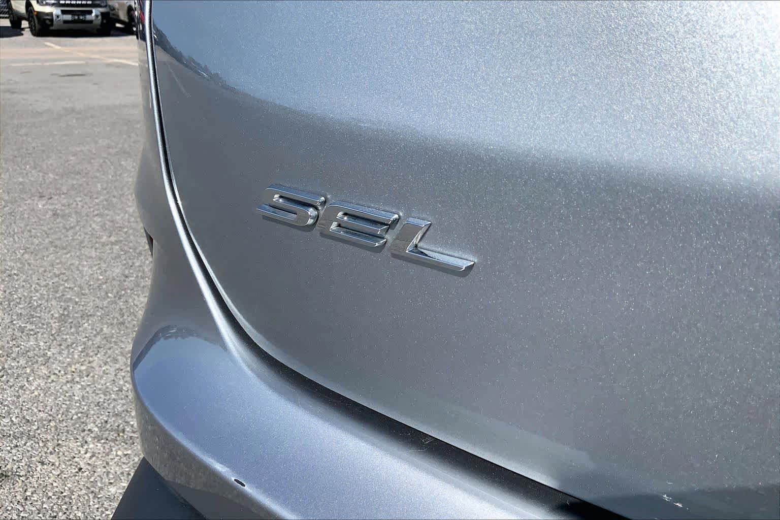 Certified 2024 Ford Edge SEL AWD/4WD image 10