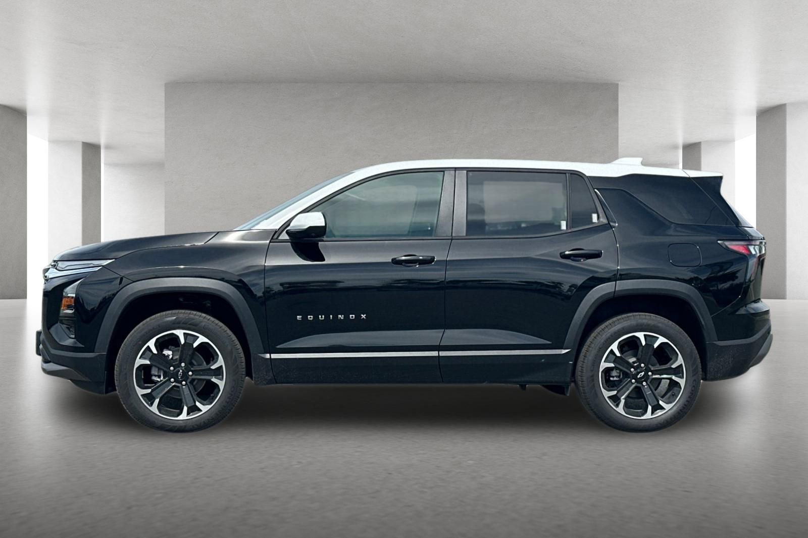New 2026 Chevrolet Equinox LT AWD/4WD image 7
