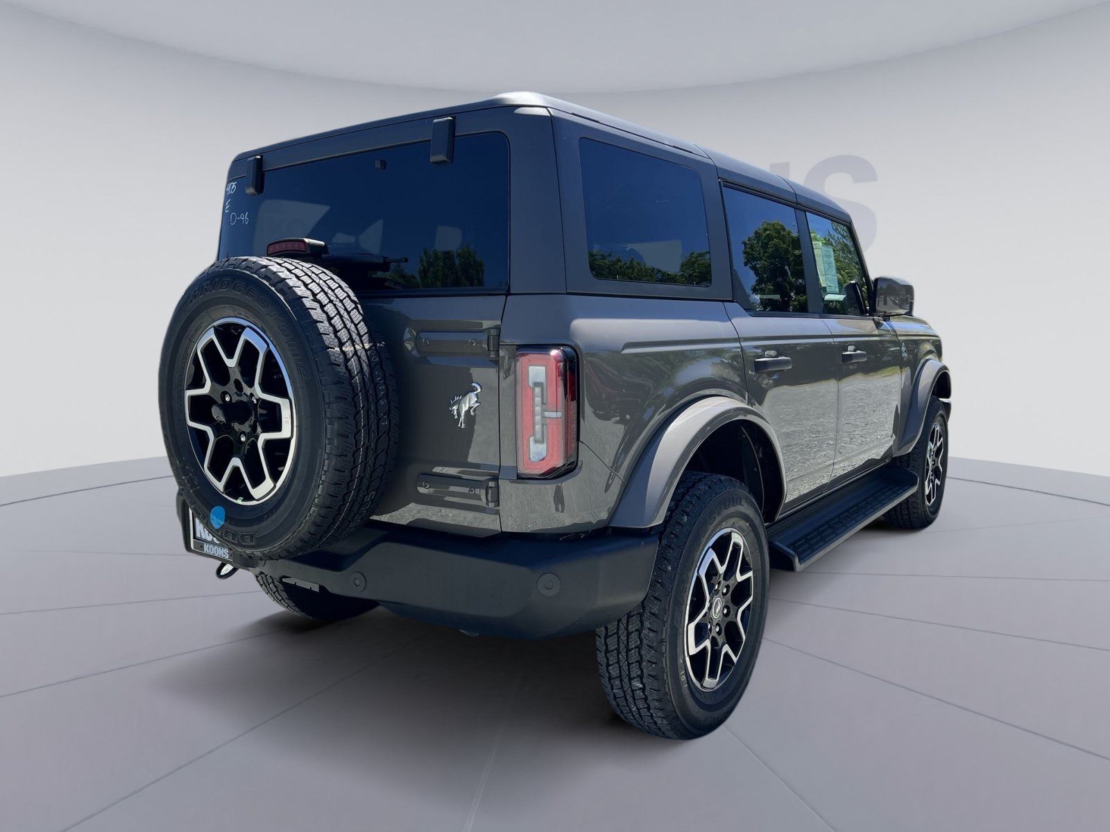 New 2026 Ford Bronco Outer Banks AWD/4WD image 7