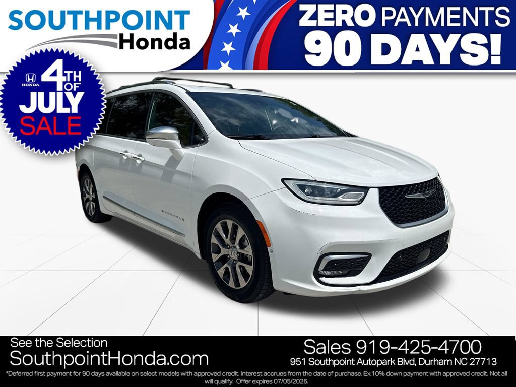 Used 2022 Chrysler Pacifica Pinnacle FWD 360° Tour