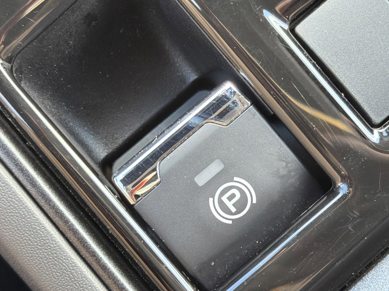 Certified 2025 Subaru Crosstrek 2.5i Limited w/ Crosstrek Mirror Package image 29