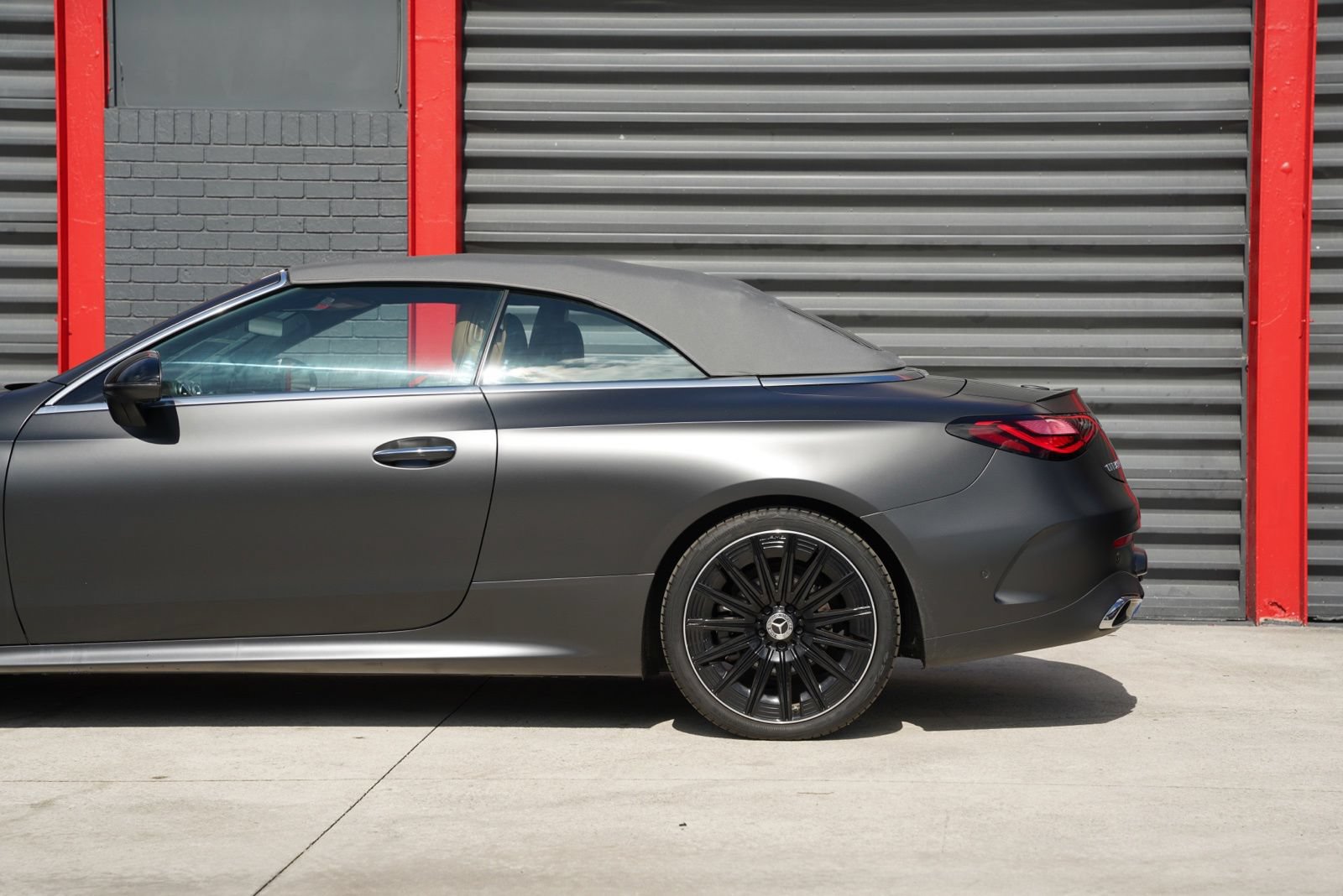Used 2024 Mercedes-Benz CLE 300 4MATIC Cabriolet image 9