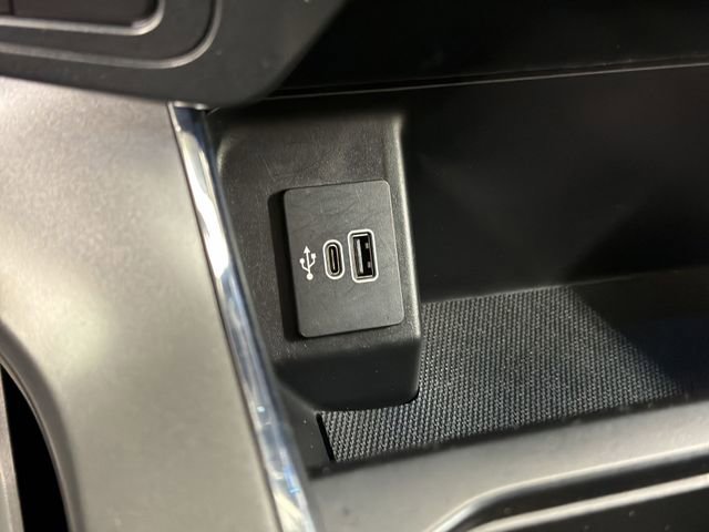 Used 2025 Ford F150 XLT w/ Equipment Group 301A Standard image 25