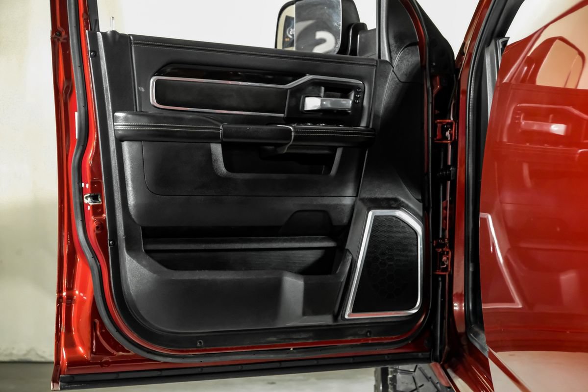 Used 2022 RAM 2500 Laramie w/ Night Edition AWD/4WD image 33