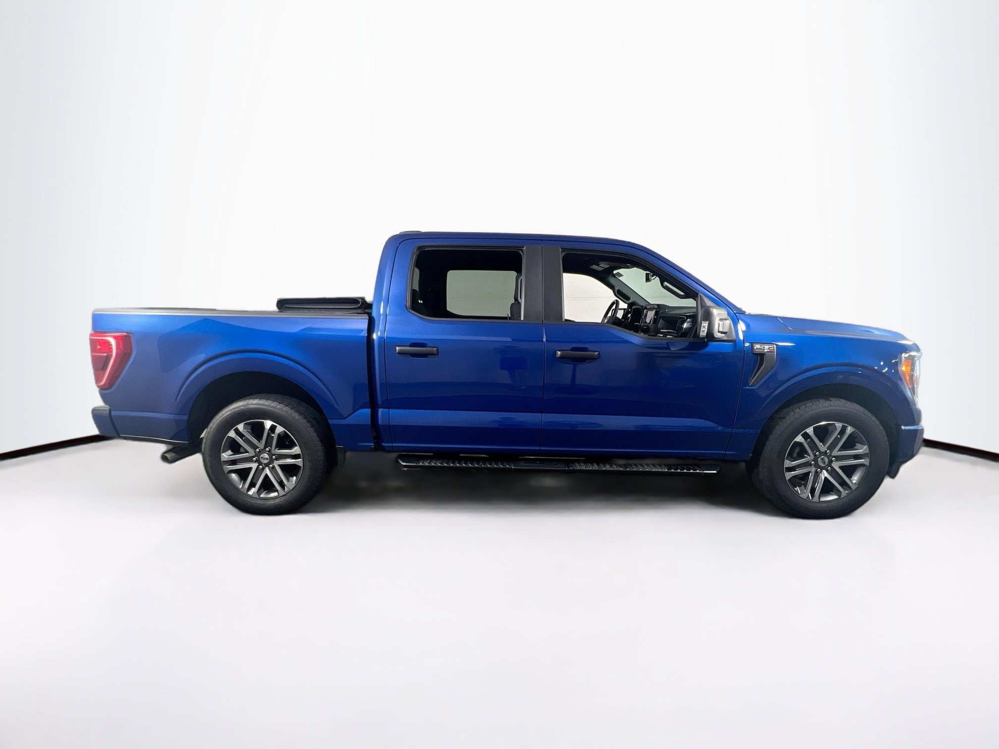 Used 2022 Ford F150 XL w/ STX Appearance Package AWD/4WD image 4