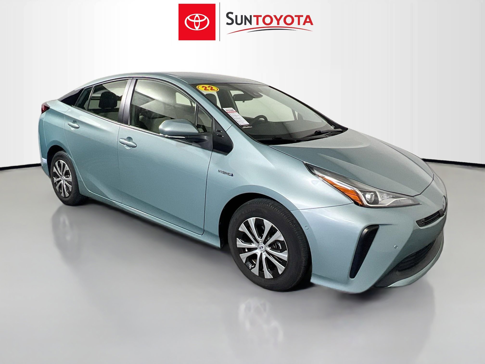 Used 2022 Toyota Prius LE