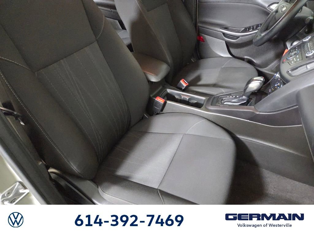 Used 2016 Ford Focus SE image 26