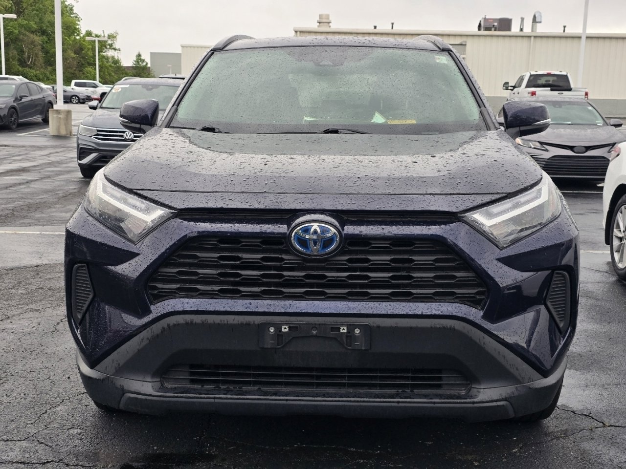 Used 2023 Toyota RAV4 XLE w/ Convenience Package AWD/4WD image 2