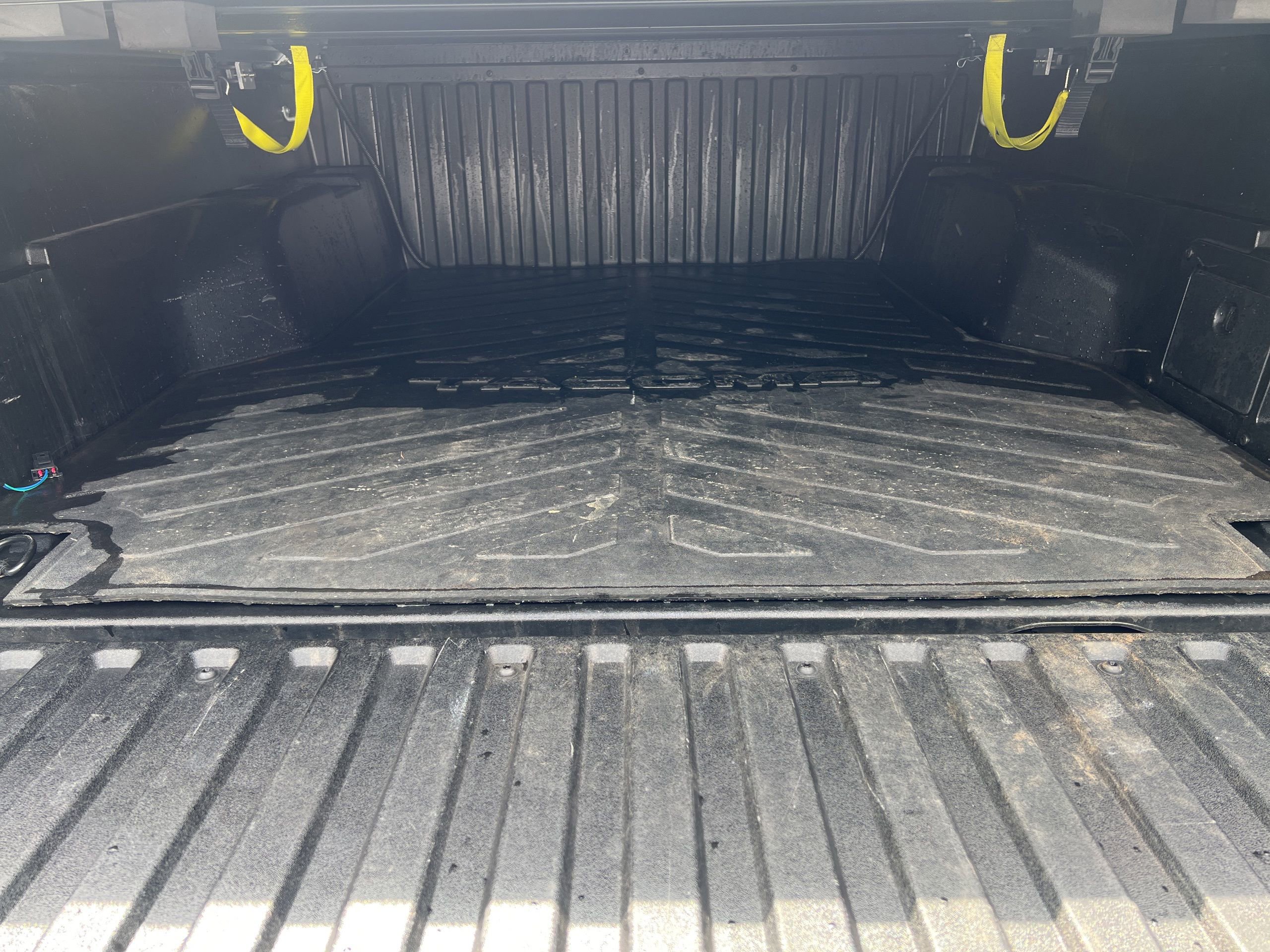 Used 2021 Toyota Tacoma TRD Off-Road w/ TRD Premium Off Road Package image 28