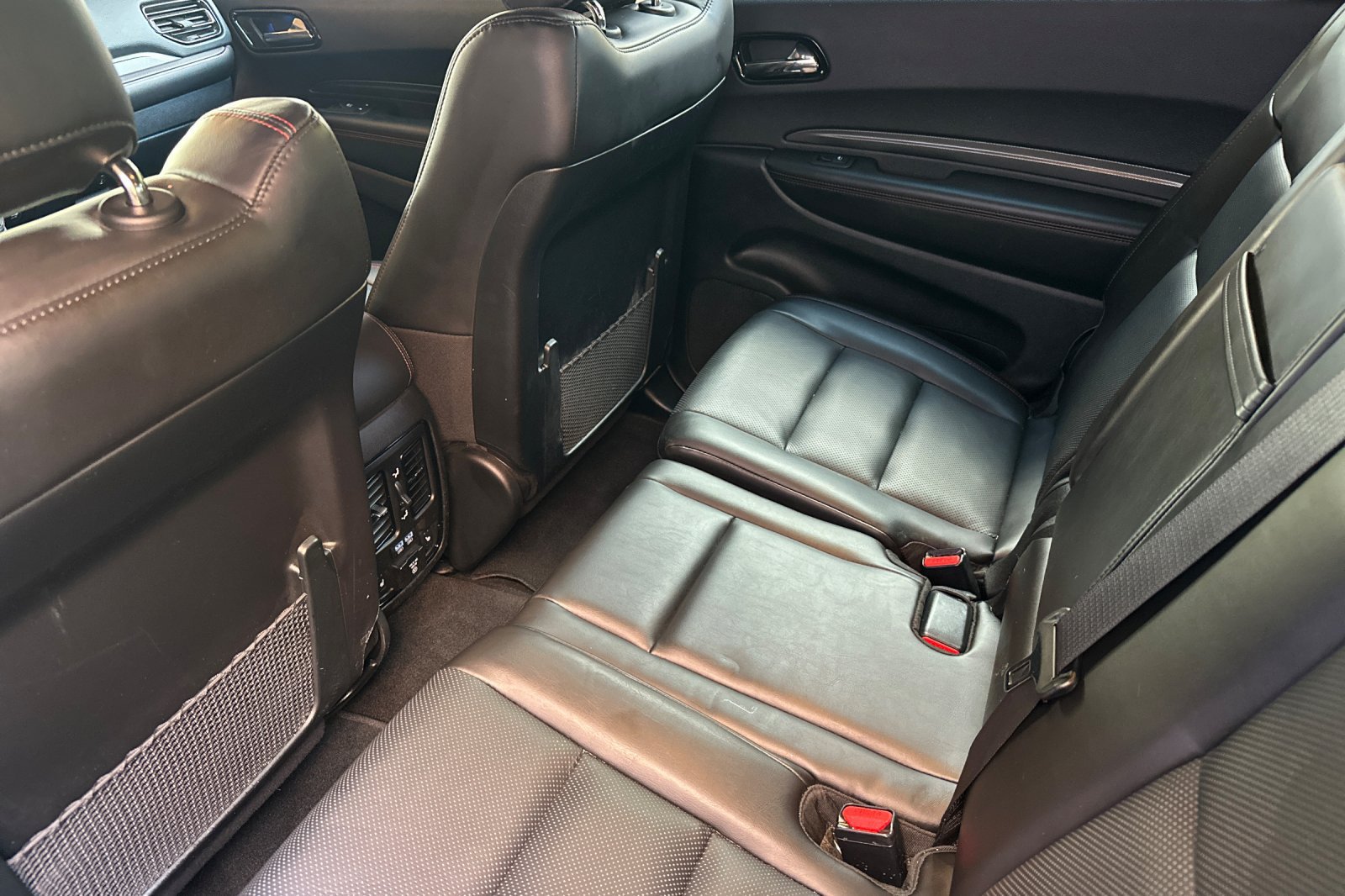 Used 2025 Dodge Durango GT AWD/4WD image 12