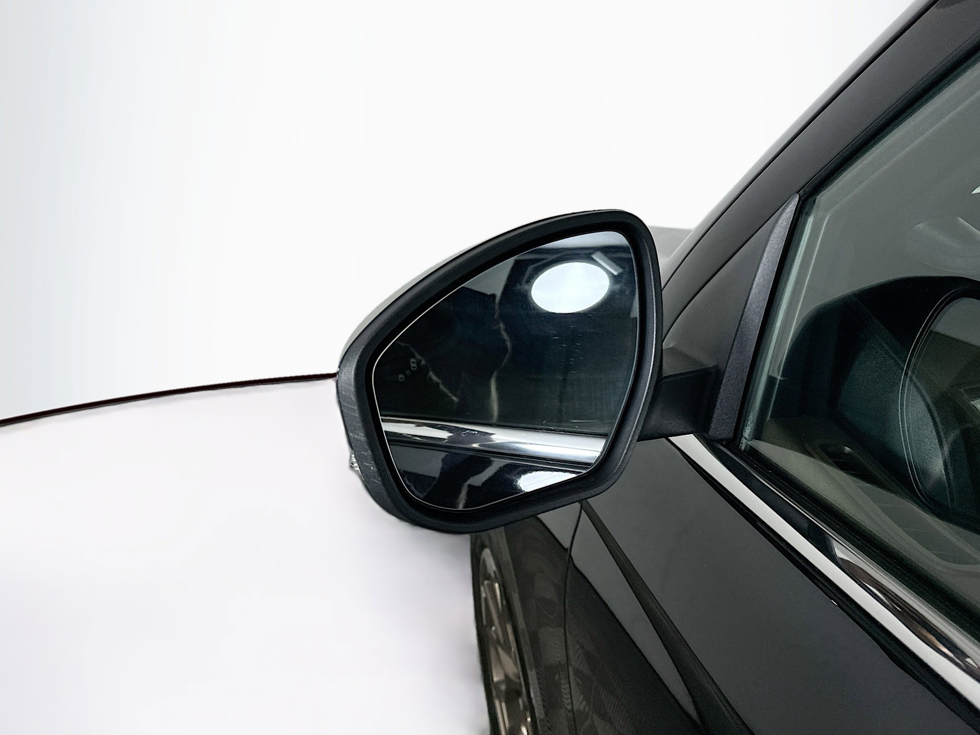 Used 2025 Ford Expedition King Ranch image 16