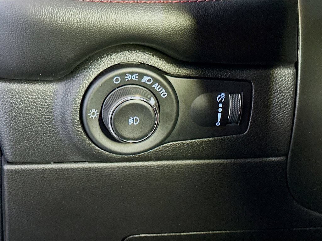 Used 2023 Dodge Durango GT AWD/4WD image 10