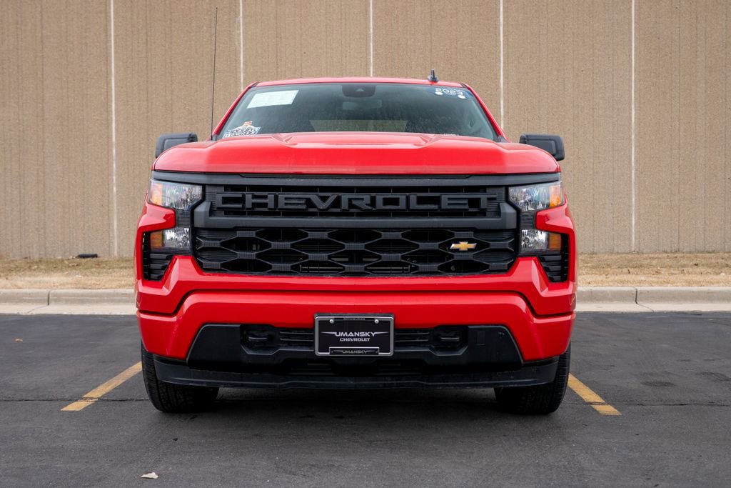 Certified 2023 Chevrolet Silverado 1500 Custom image 3