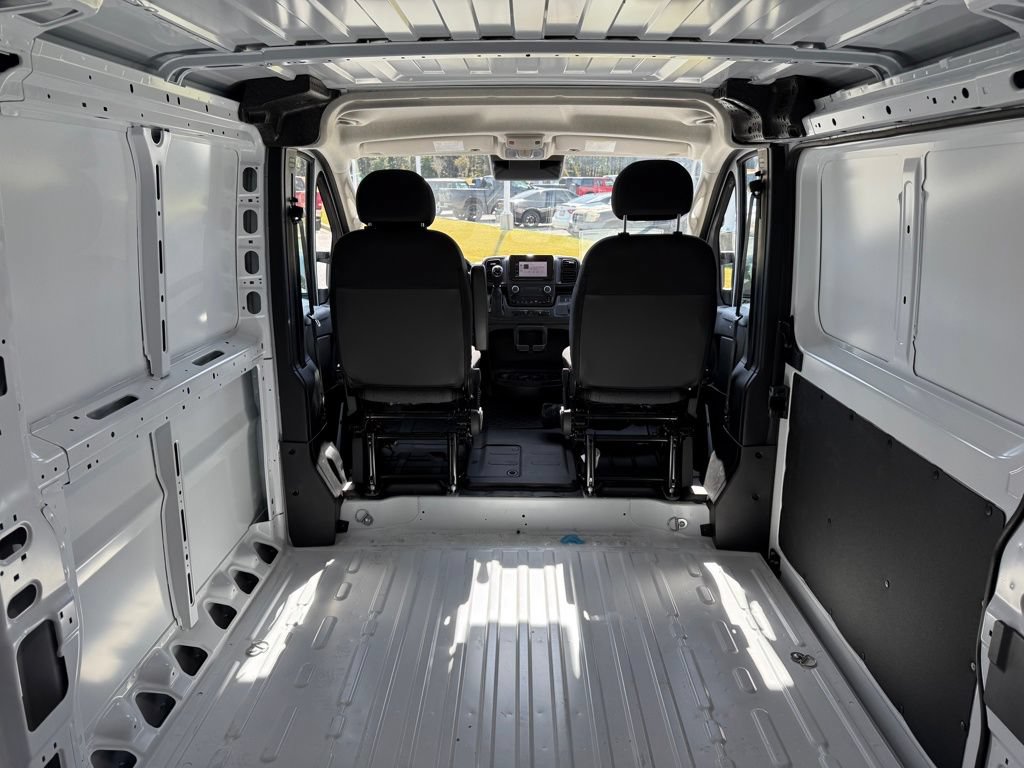 New 2026 RAM ProMaster 1500 w/ Convenience Group FWD image 24