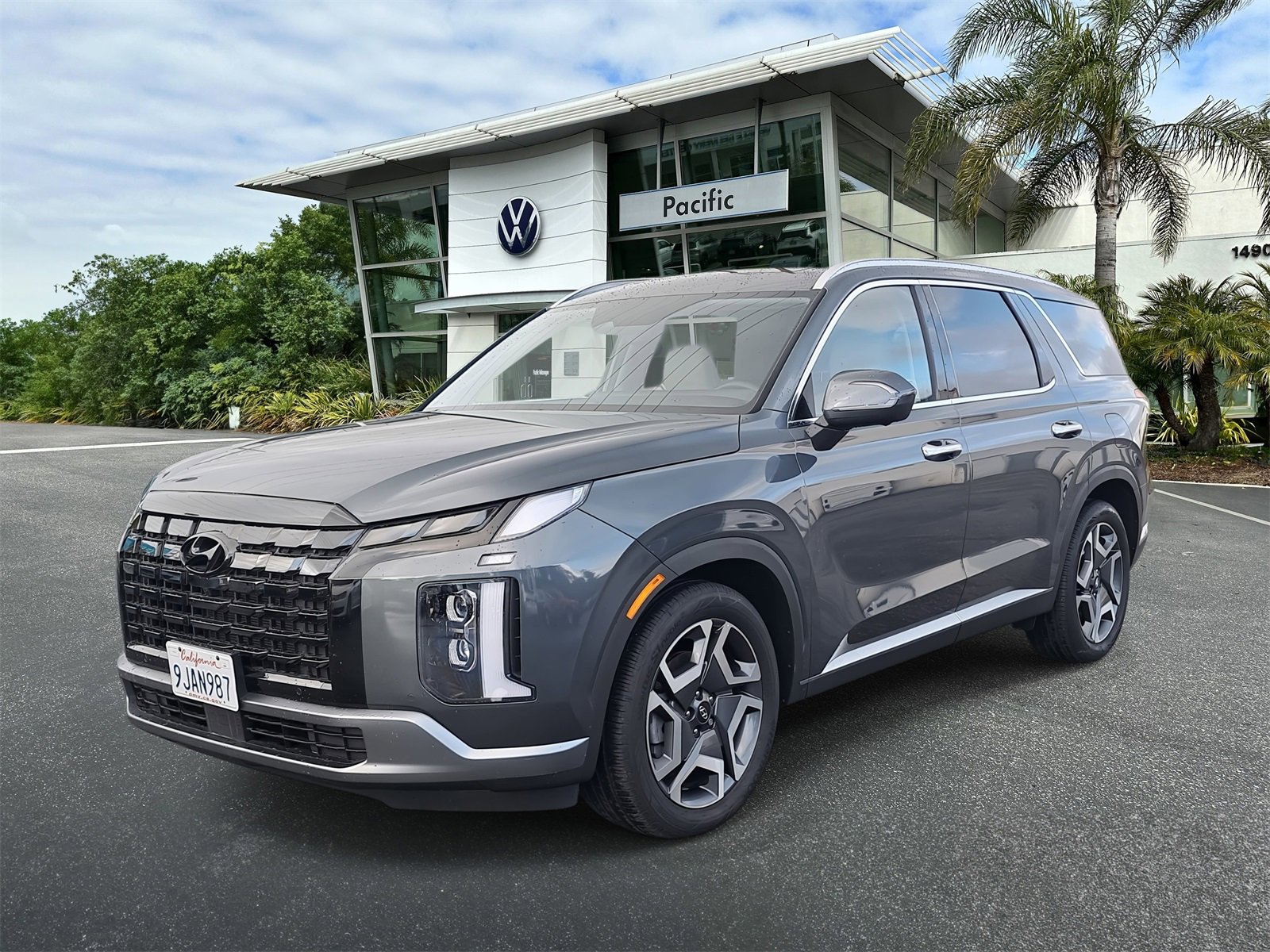 Used 2024 Hyundai Palisade SEL image 1