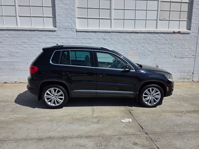 Used 2015 Volkswagen Tiguan SEL image 3