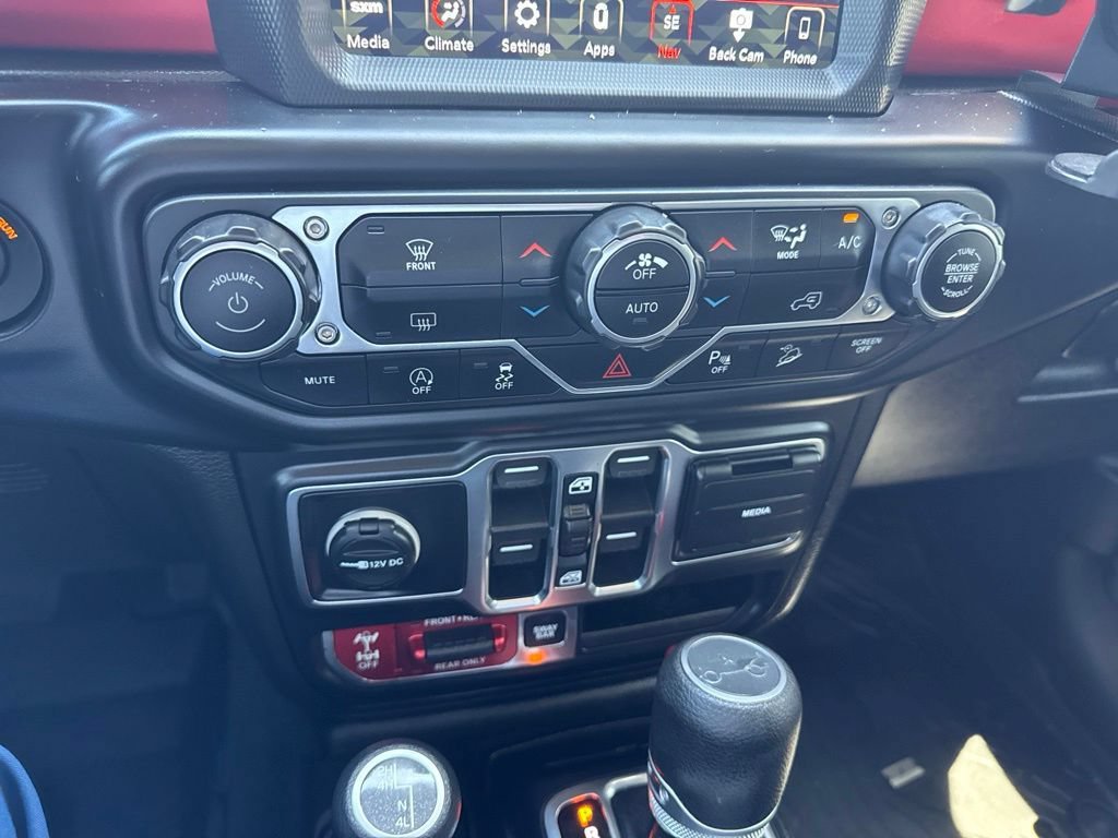 Used 2019 Jeep Wrangler Unlimited Rubicon AWD/4WD image 13