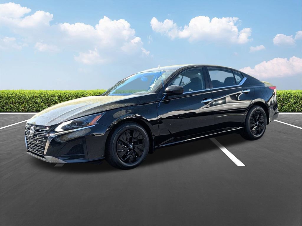 Used 2023 Nissan Altima 2.5 S FWD image 9