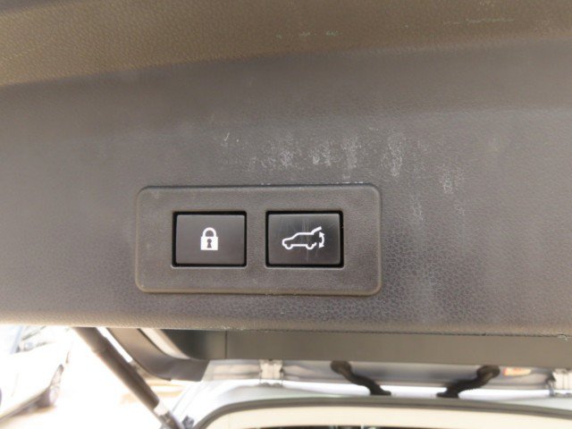 Used 2021 Subaru Ascent Limited AWD/4WD image 13