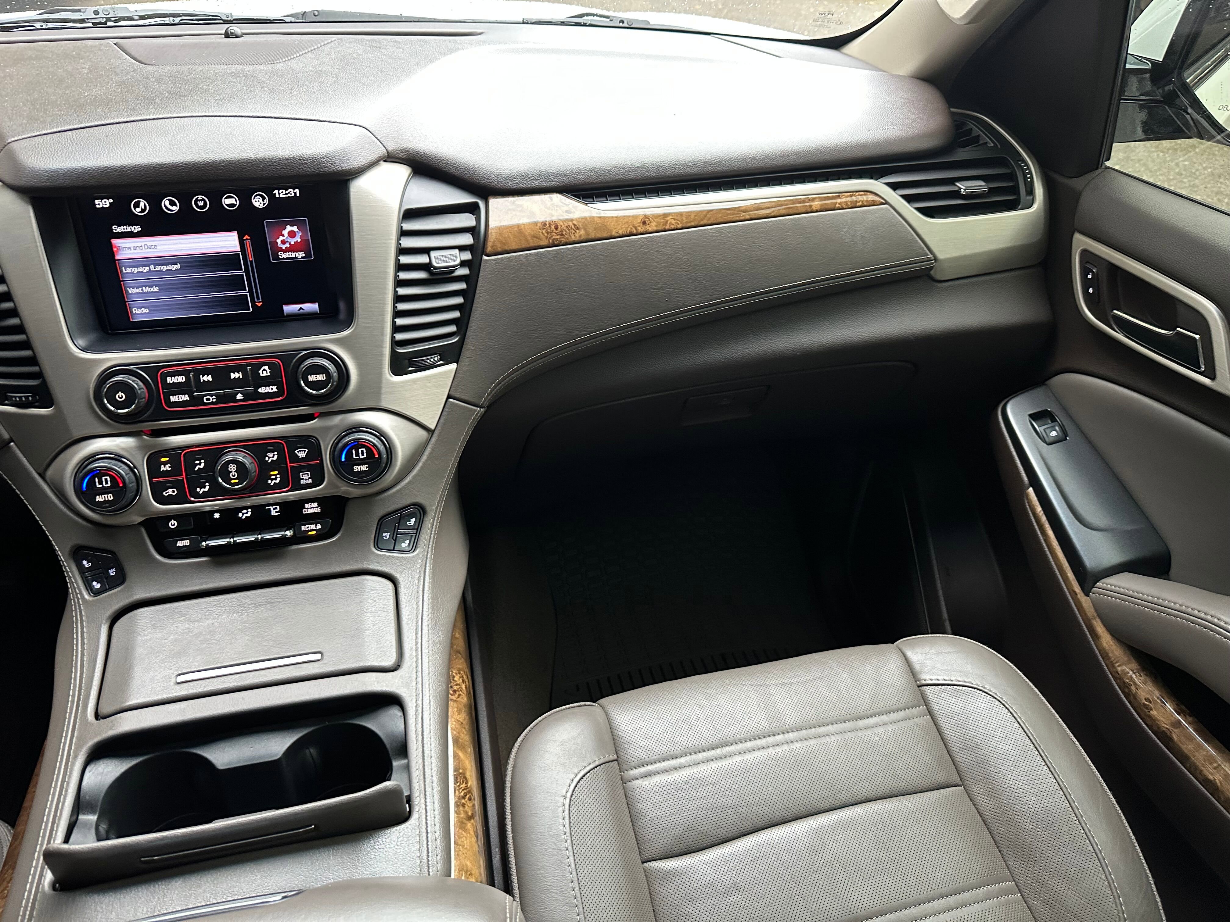 Used 2016 GMC Yukon Denali w/ Open Road Package image 20