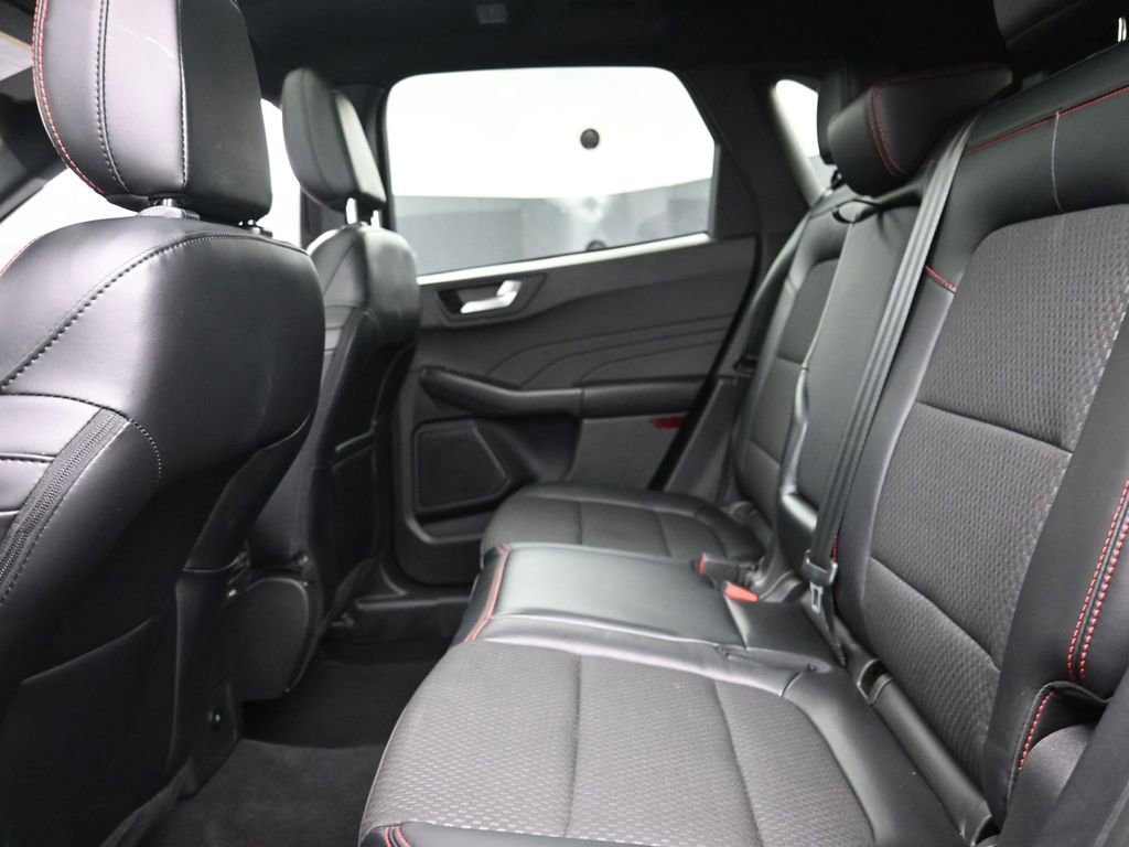 Used 2023 Ford Escape ST-Line Select w/ Tech Pack #2 AWD/4WD image 11