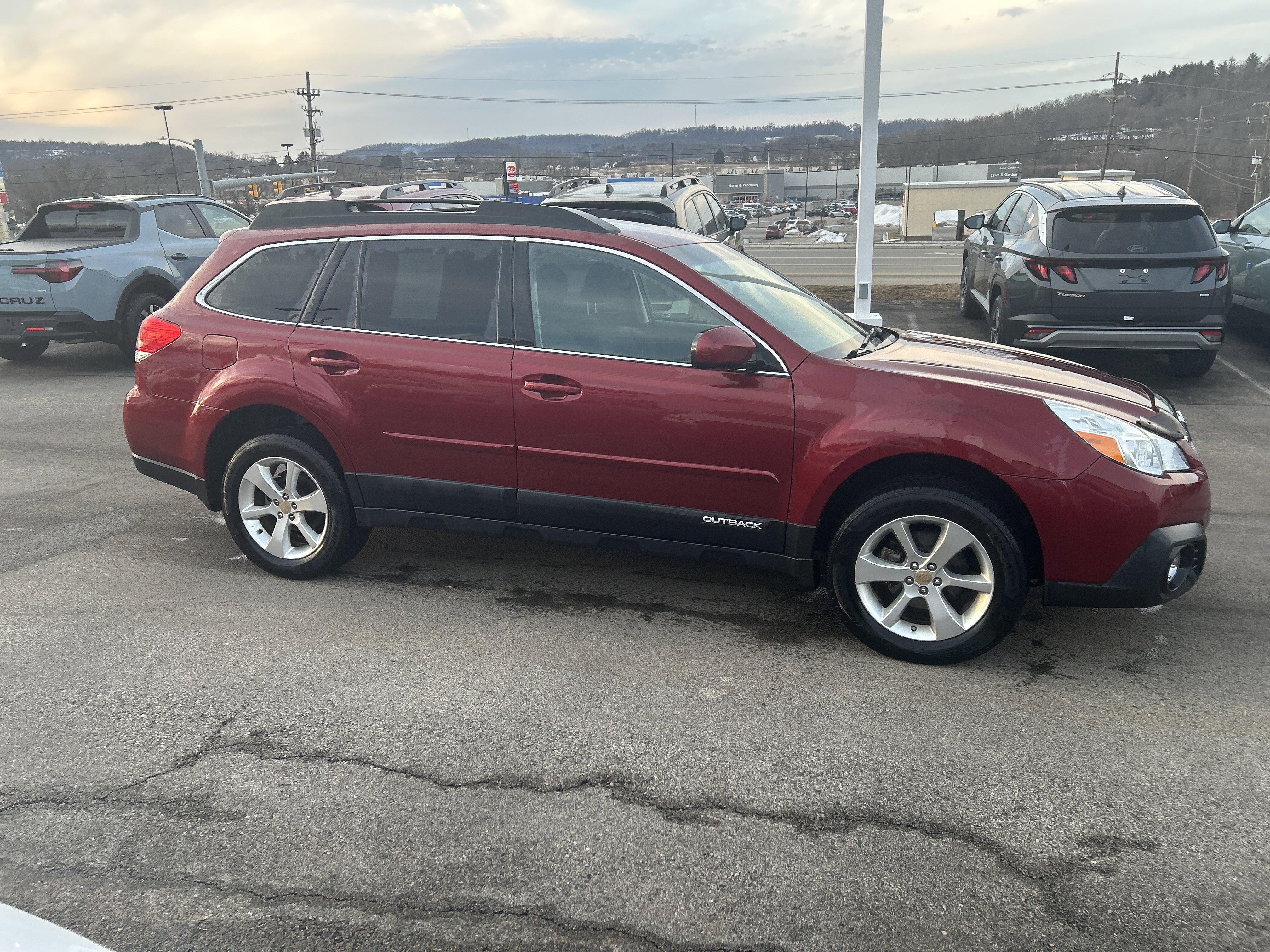 Used 2013 Subaru Outback 2.5i Premium image 6