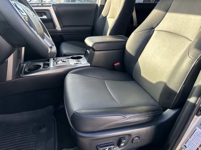 Used 2022 Toyota 4Runner SR5 Premium w/ Moonroof Package image 14