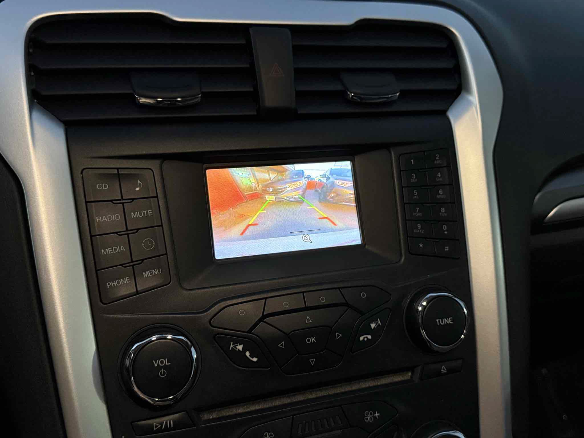 Used 2016 Ford Fusion S FWD image 21