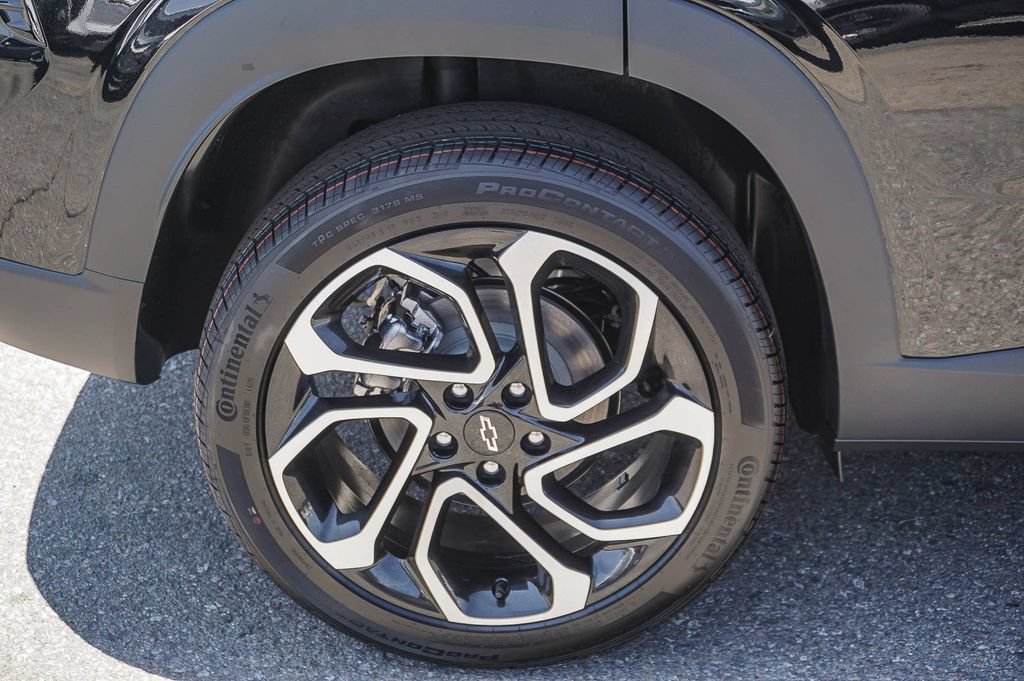 New 2026 Chevrolet Trax RS w/ Driver Confidence Package FWD image 8