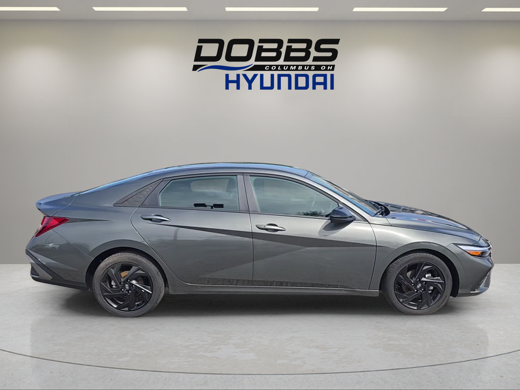 Certified 2026 Hyundai Elantra Sport FWD image 6