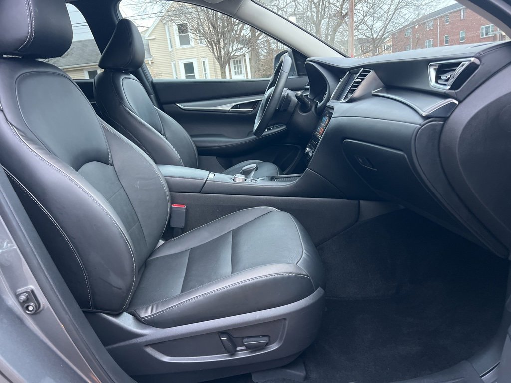 Used 2022 INFINITI QX50 Luxe image 27