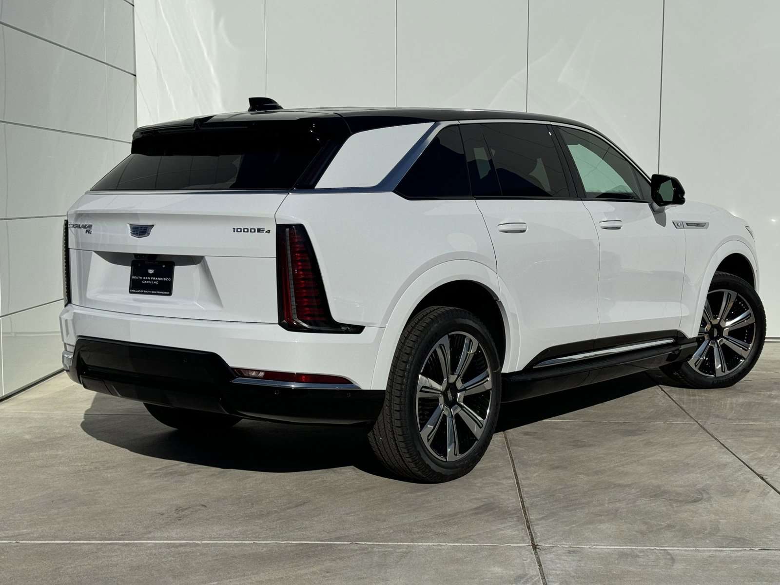 New 2025 Cadillac Escalade IQ Luxury 2 image 7